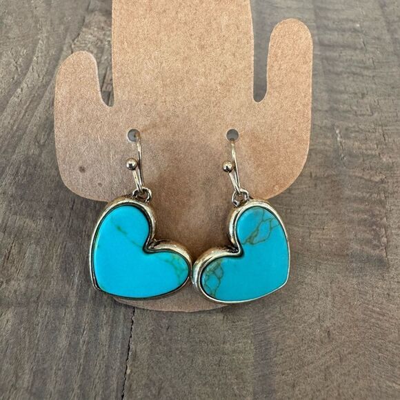 Heart danlges  - Picture 3 of 5